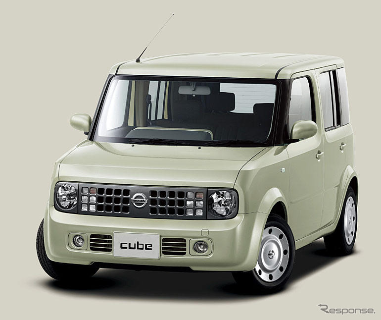 日産 キューブ と キュービック に特別仕様「セレクション」