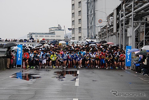 マツダ駅伝大会（2012年大会の様子）