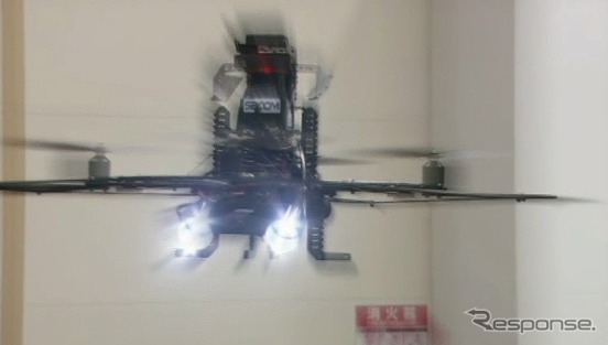 セコム・小型飛行監視ロボット