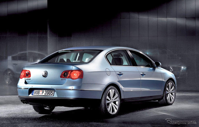 VW パサート 新型、来春登場!!