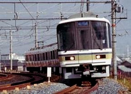 JR西日本・221系近郊形電車