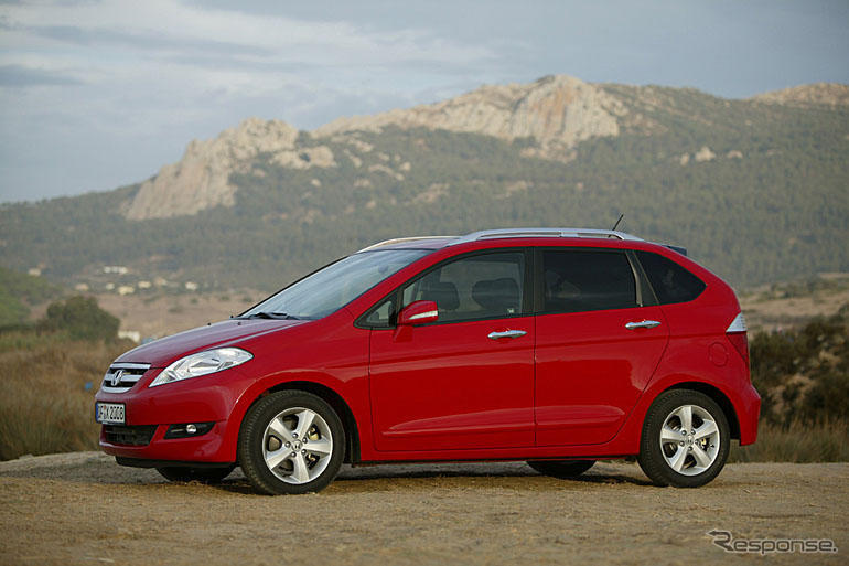 ホンダ、国内販売を除いて好調…11月実績