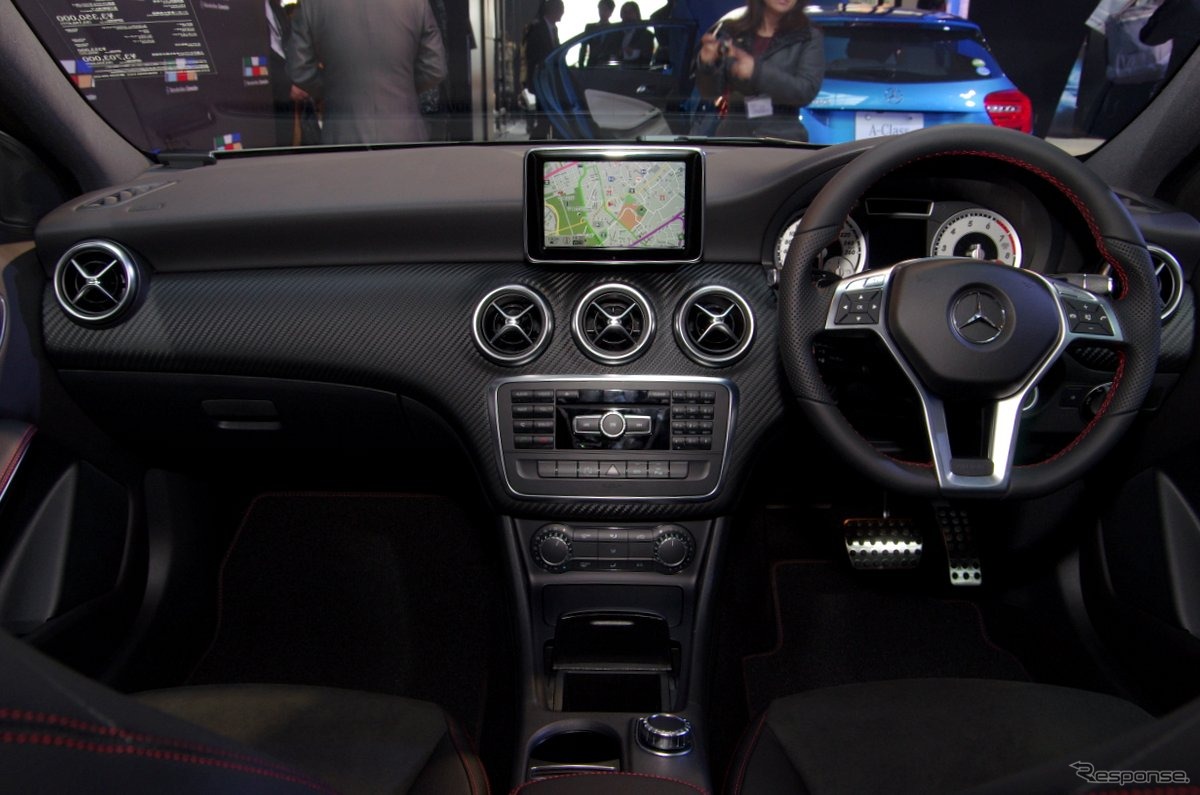 メルセデスベンツ 新型Aクラス 発表会