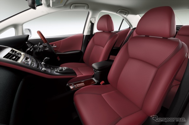 レクサス・HS250h 