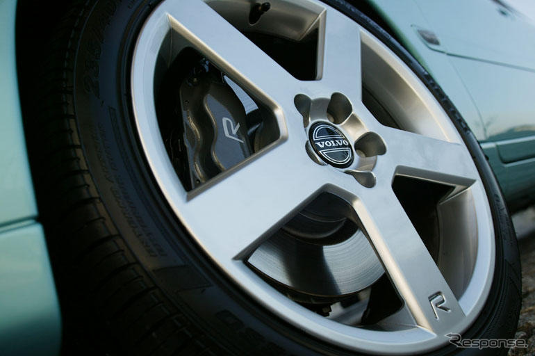 【ボルボS60R/V70R詳報】確かな走りを生み出すアイテム