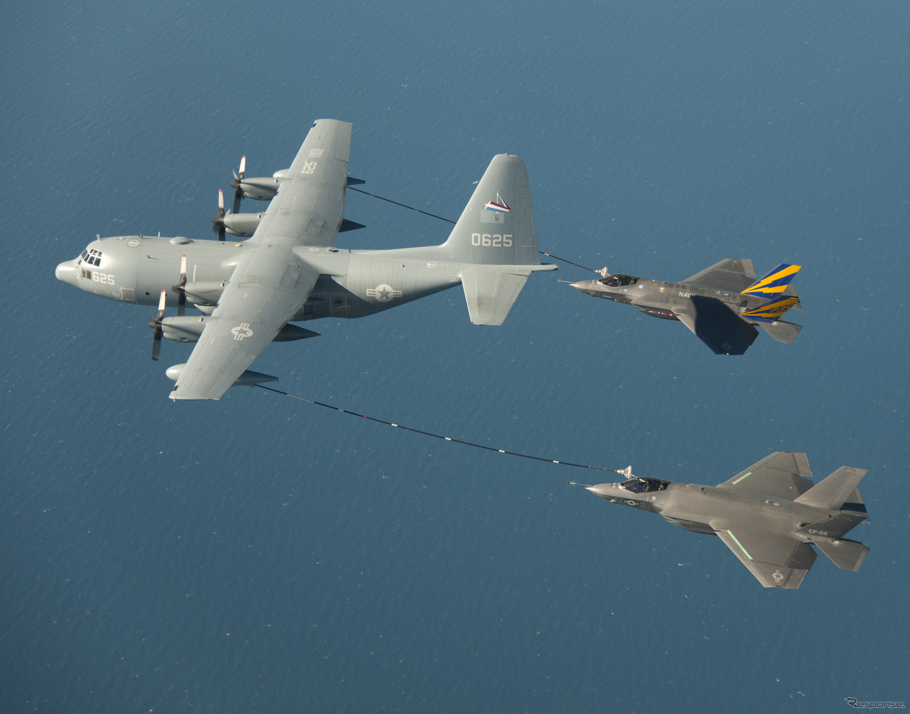 F-35CとKC-130