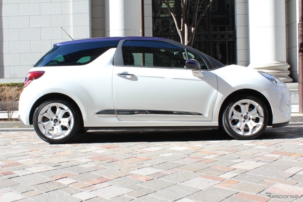 シトロエン・DS3ウルトラマリン