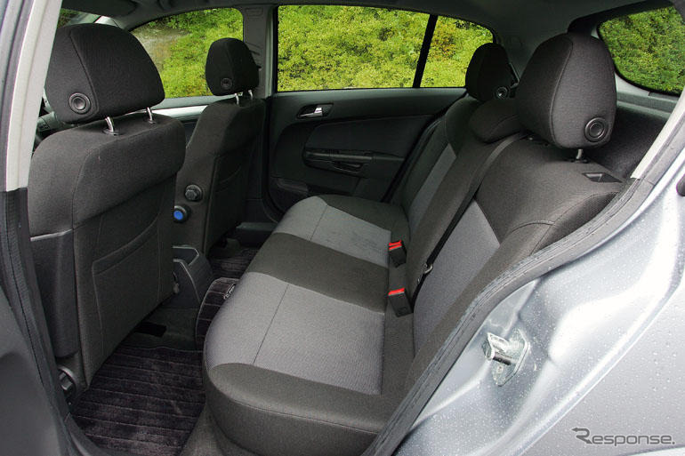 【インプレ'04】こもだきよし　オペル『アストラ』 良心を感じさせる充実の安全性能