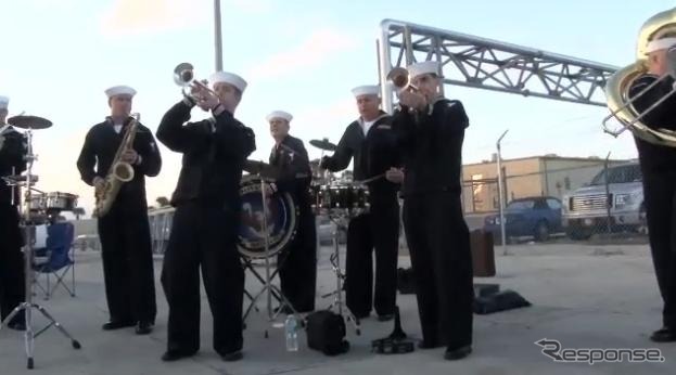 USSハリバートンの帰港（動画キャプチャ）