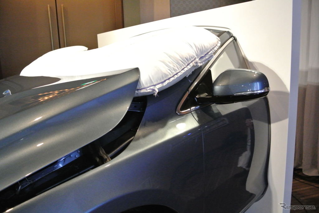 ボルボ V40 発表会