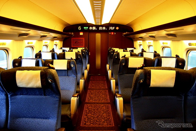 九州新幹線N700系指定席