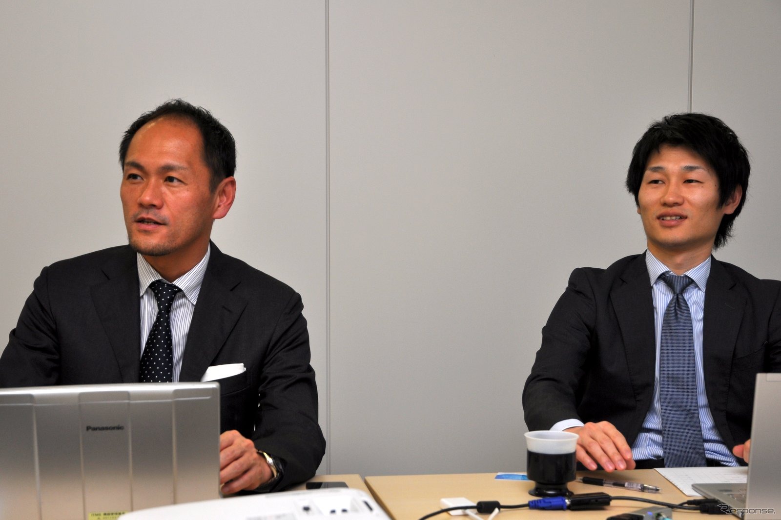 廣田健・経営企画部部長（左）と中島建・技術部係長