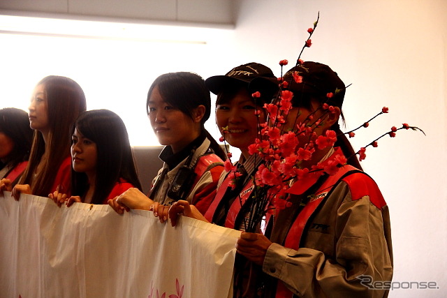 JAL ひなまつりフライト（2013年3月3日 羽田空港）