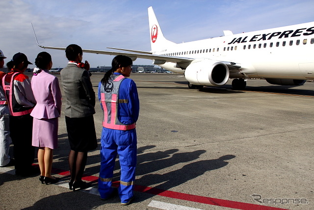 JAL ひなまつりフライト（2013年3月3日 羽田空港）