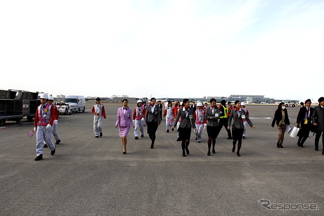 JAL ひなまつりフライト（2013年3月3日 羽田空港）