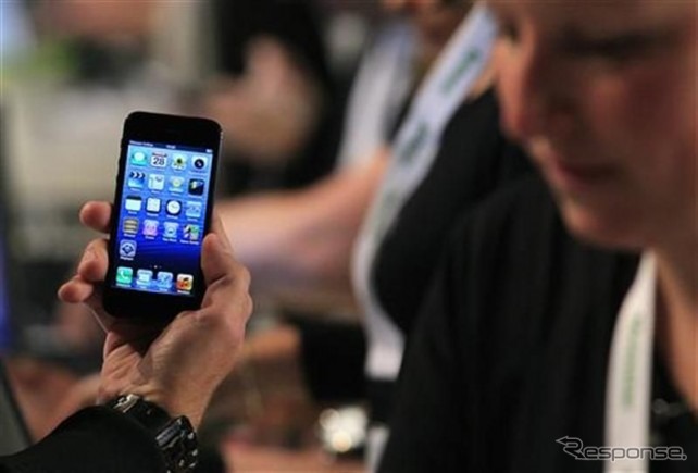 マレーシア通信マルチメディア委員会、通話途切れ改善せず通信大手3社に罰金