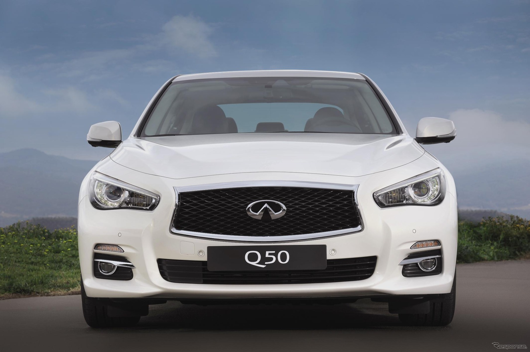 インフィニティQ50の欧州仕様