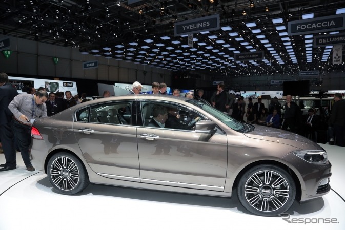 中国クオロス社の クオロス3（ジュネーブモーターショー13）