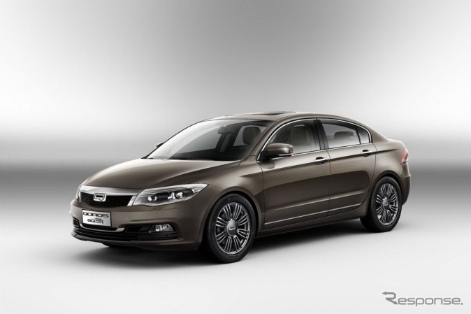 中国クオロス社の クオロス3（ジュネーブモーターショー13）