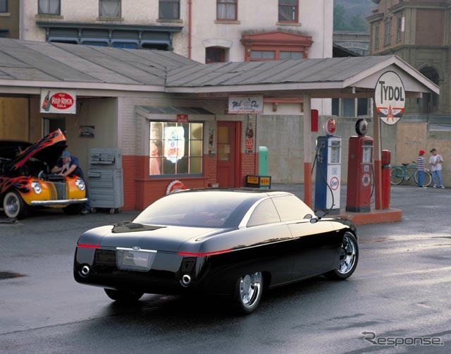 【デトロイト・ショー2001速報】2001年の『49』年型フォード