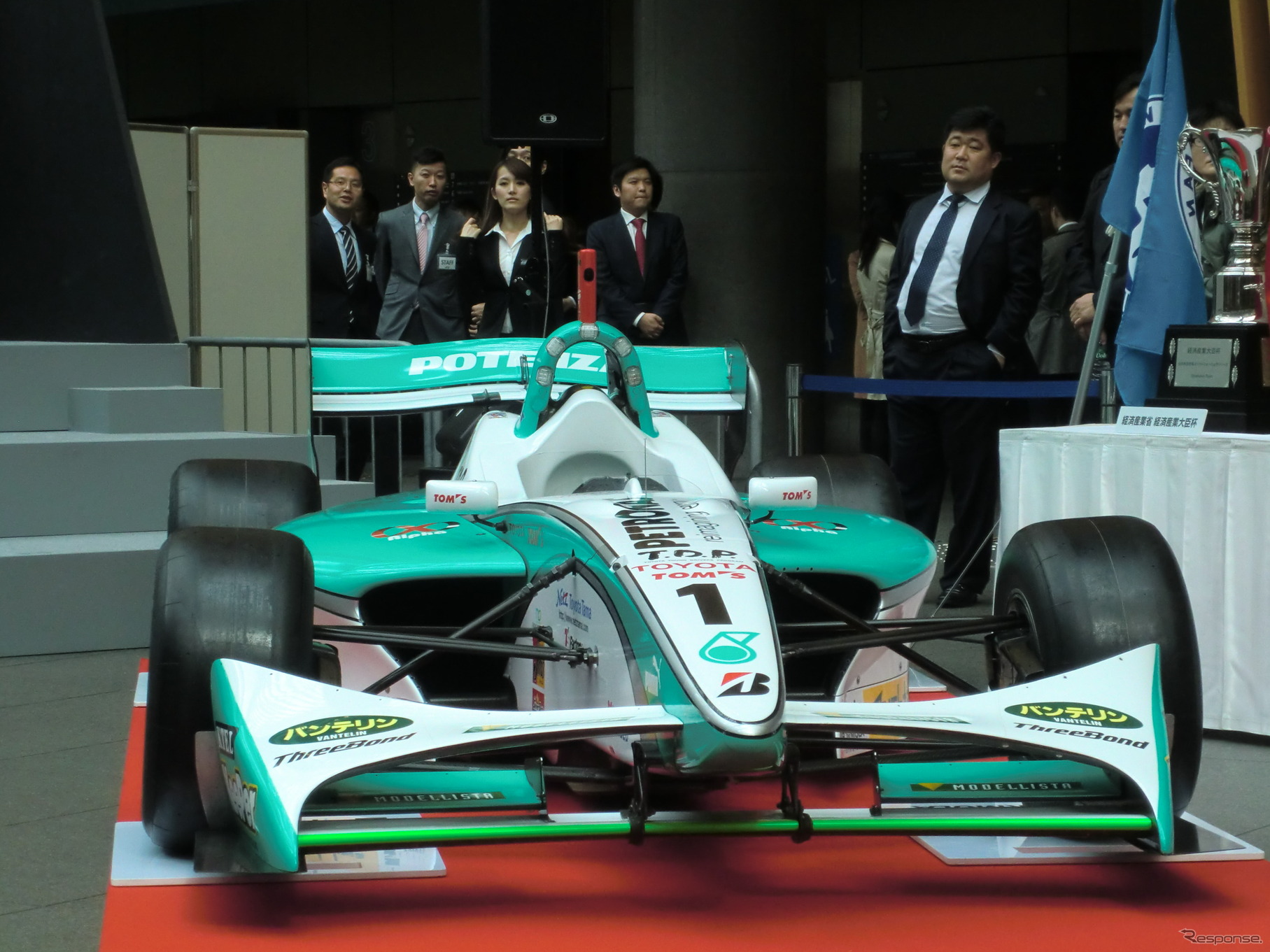 今季で5シーズン目の使用となる現行マシン「SF13」（旧名：FN09）。