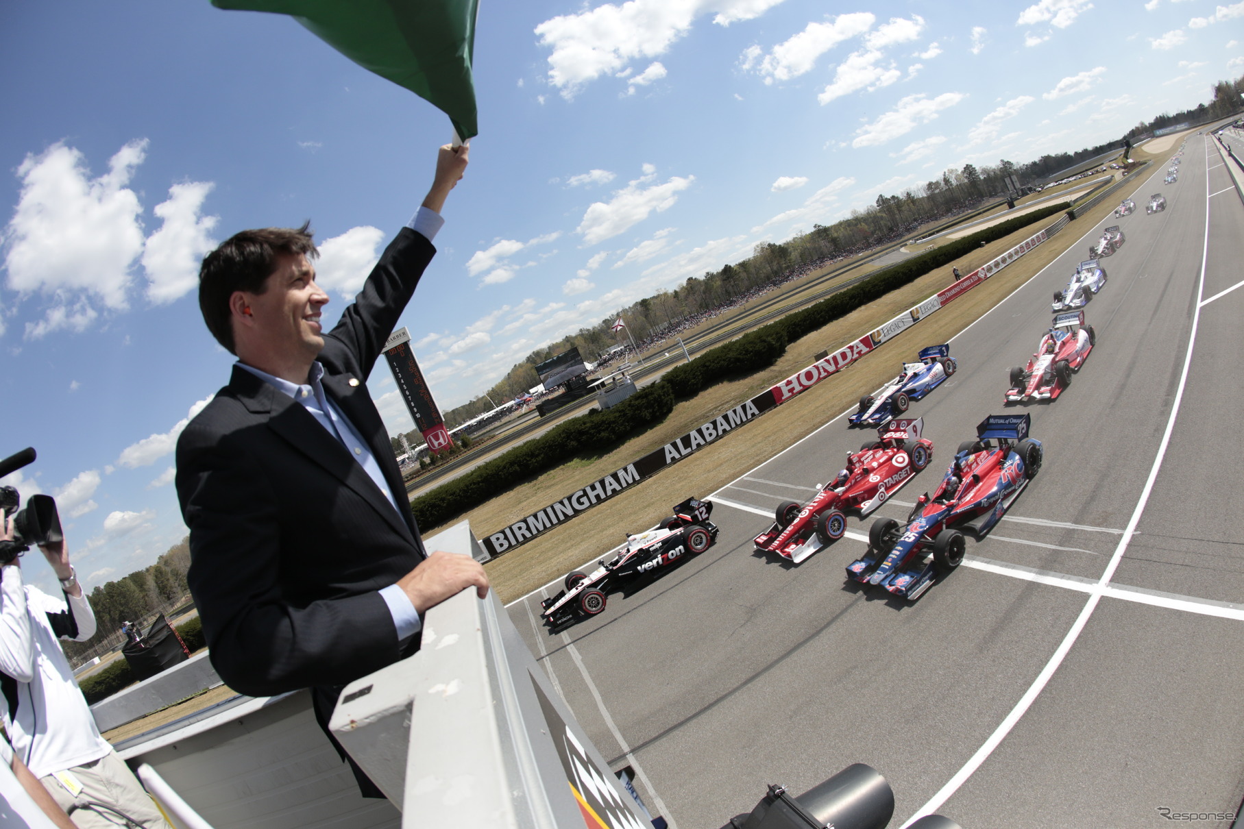 2013年インディカー・シリーズ第2戦アラバマの決勝レースシーン。写真：Indycar