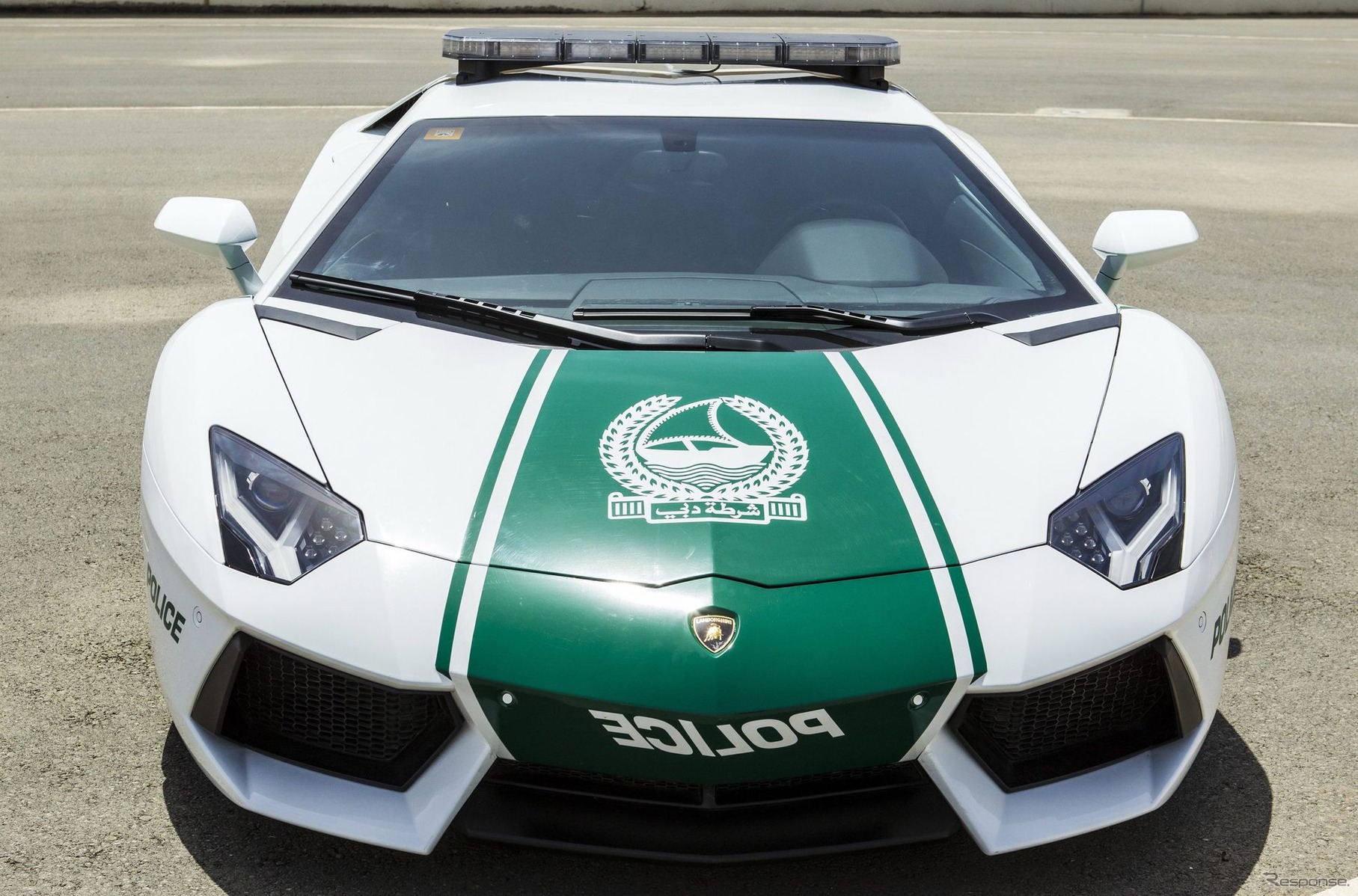 ドバイ警察に配備されたランボルギーニ アヴェンタドールのポリスカー