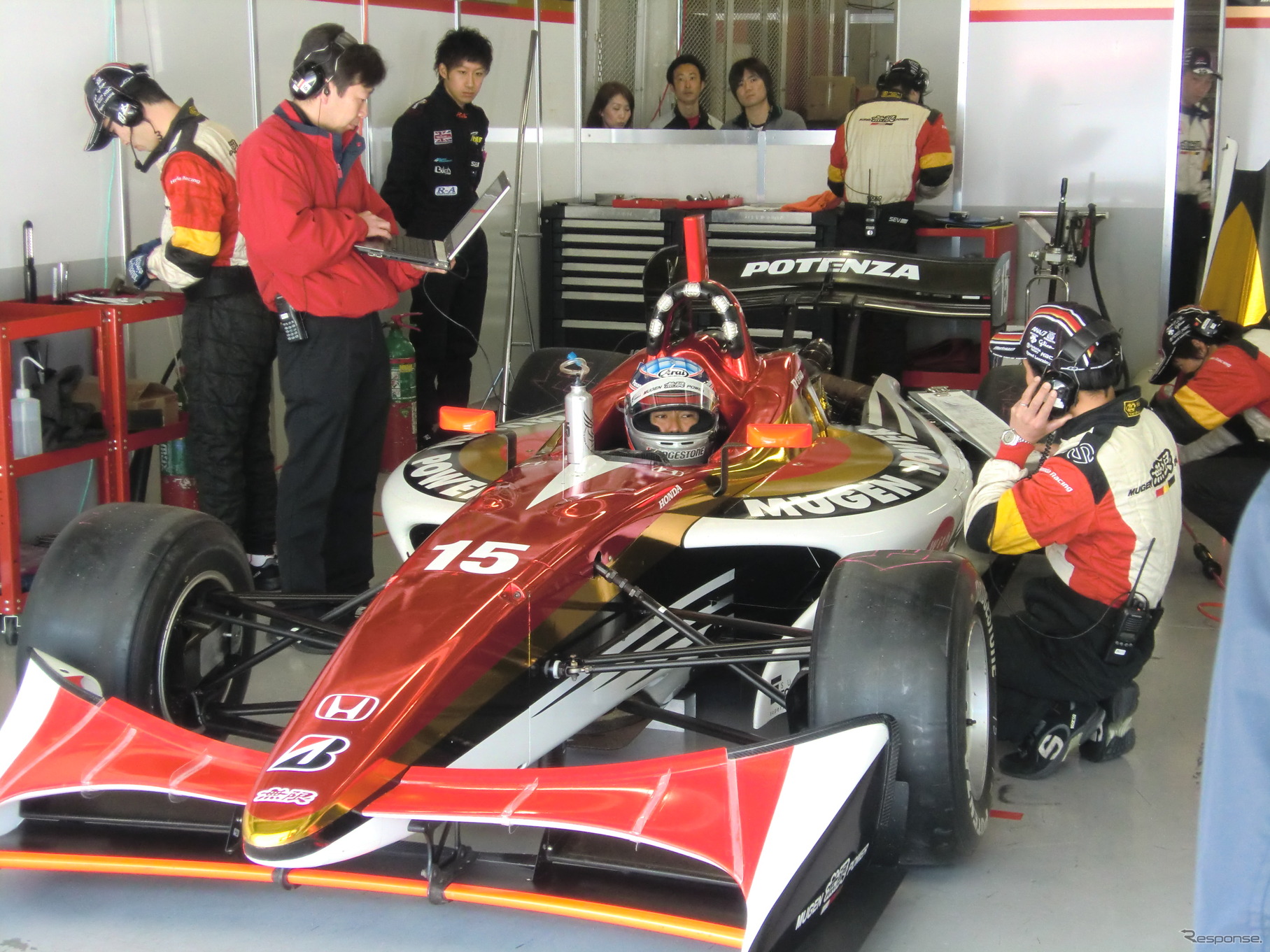 予選6位と好位置につけた佐藤琢磨。