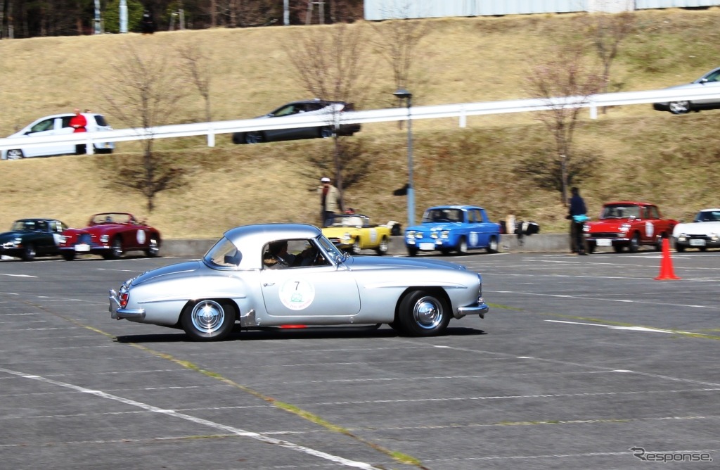 メルセデスベンツ・190SL