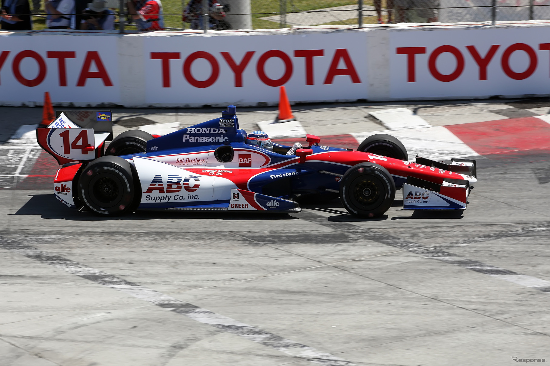 インディカー初優勝を飾った佐藤琢磨の走り。写真：IndyCar