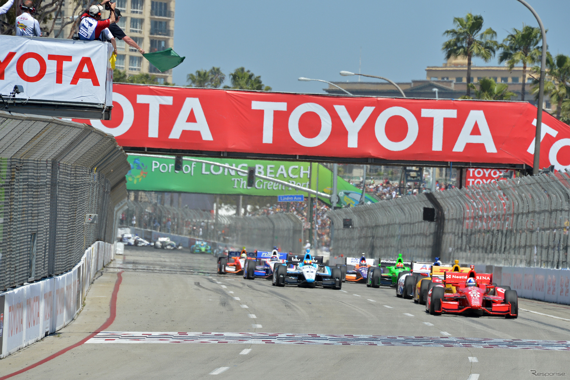 ロングビーチ市街地戦はトヨタが大会冠スポンサー。写真：IndyCar