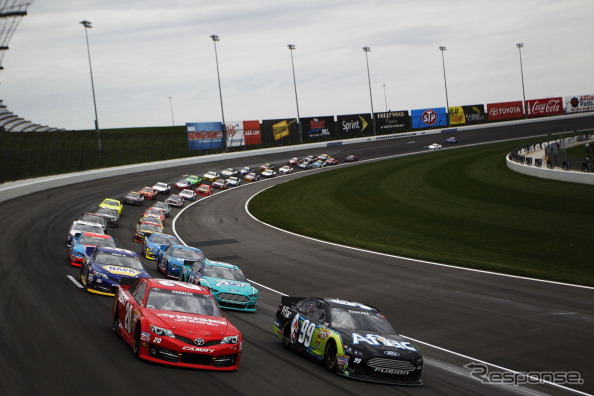 スプリントカップ第8戦STP400