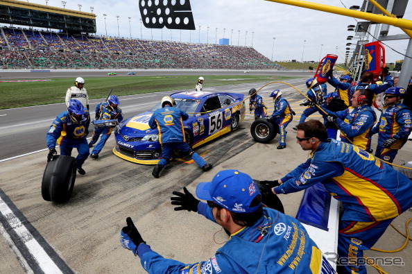 マーティン・トゥルエクス