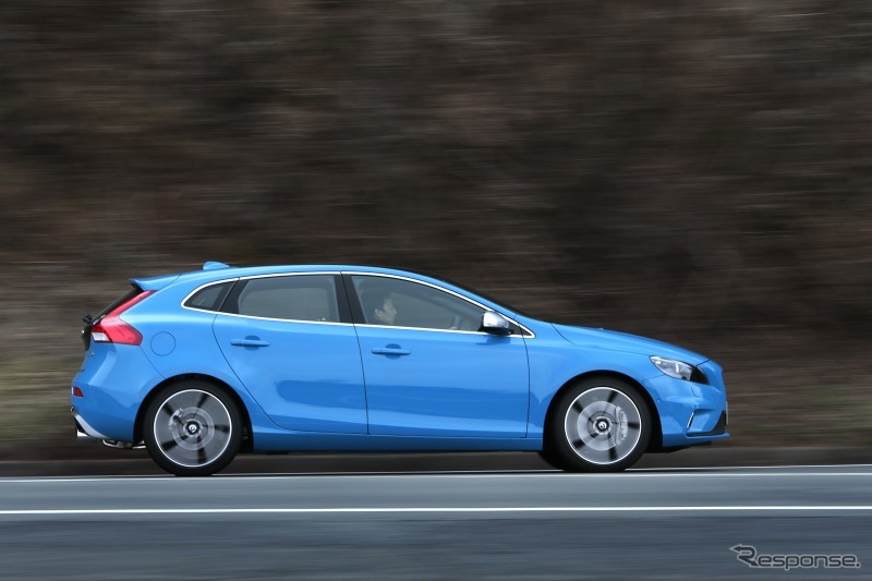 ボルボ V40 T5 R-DESIGN