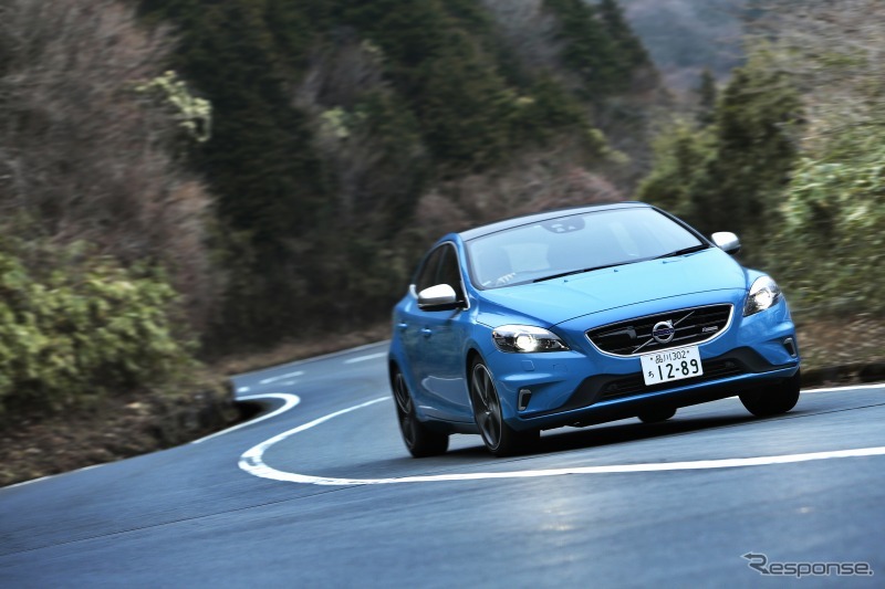 ボルボ V40 T5 R-DESIGN