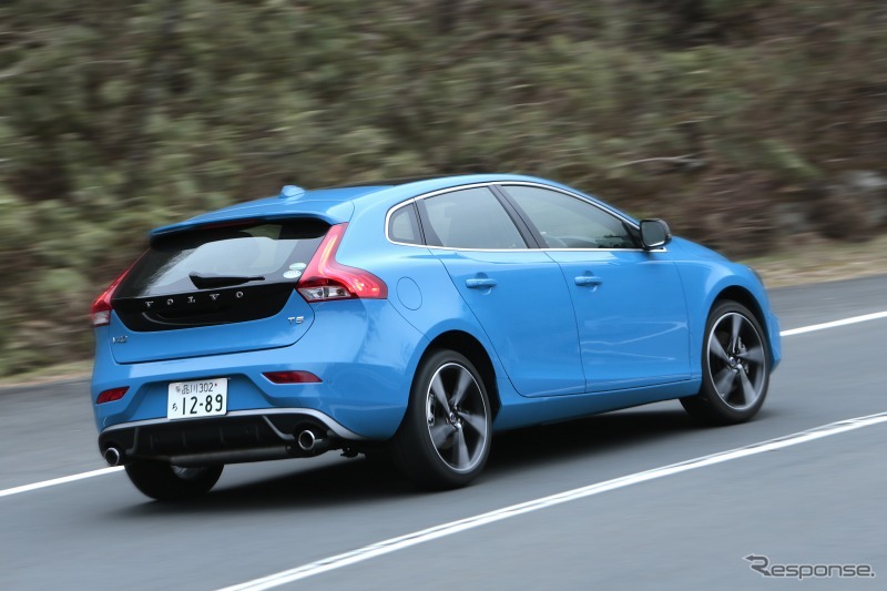 ボルボ V40 T5 R-DESIGN