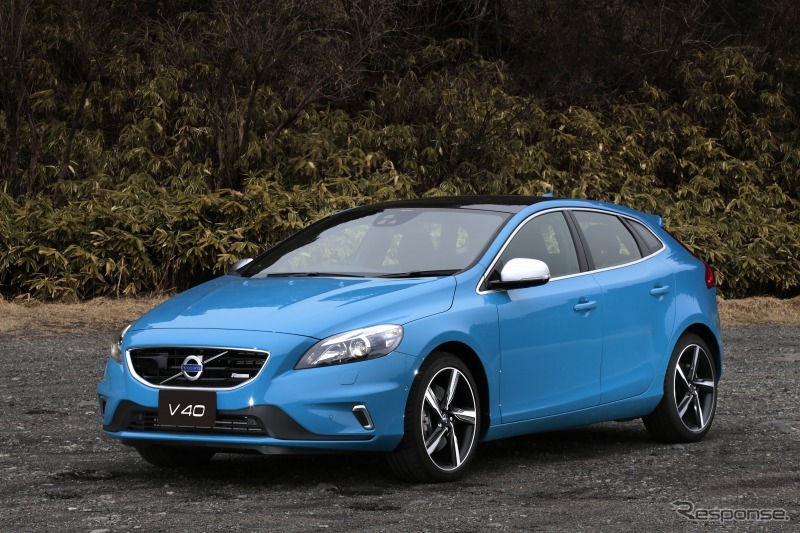 ボルボ V40 T5 R-DESIGN