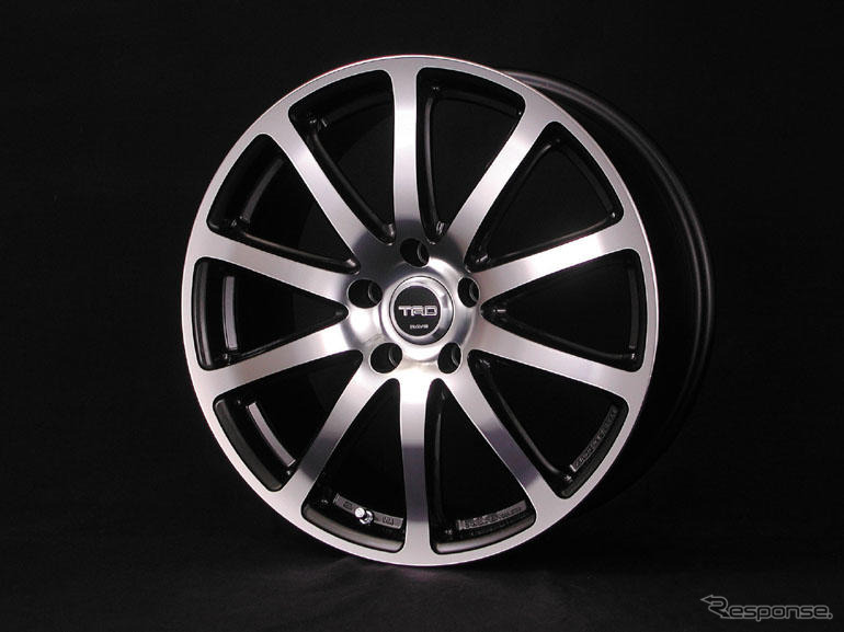 18インチアルミホイール『TRD TF2』が アルテッツァ でも装着可能