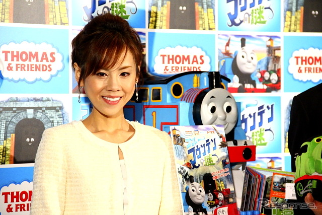 「きかんしゃトーマス ブルーマウンテンの謎」公開イベントでの高橋英樹さんと高橋真麻さん