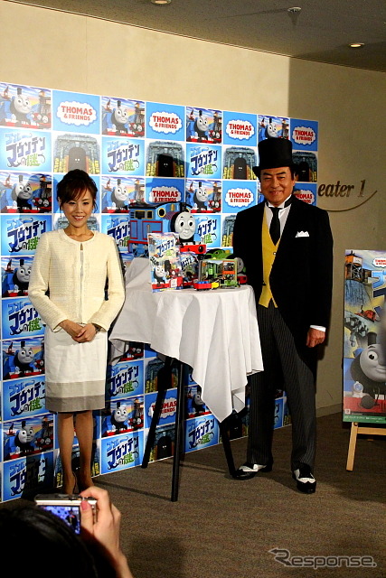 「きかんしゃトーマス ブルーマウンテンの謎」公開イベントでの高橋英樹さんと高橋真麻さん