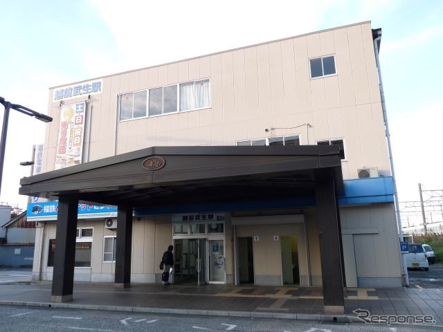 福井鉄道福武線の越前武生駅。4月26日から発車メロディーの使用を開始した。
