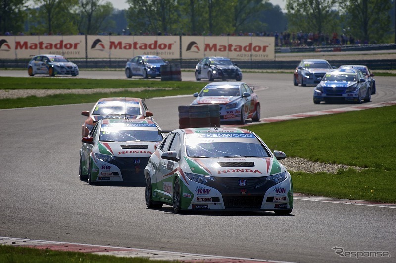 ガブリエーレ・タルクィーニ選手とティアゴ・モンテイロ選手の走り