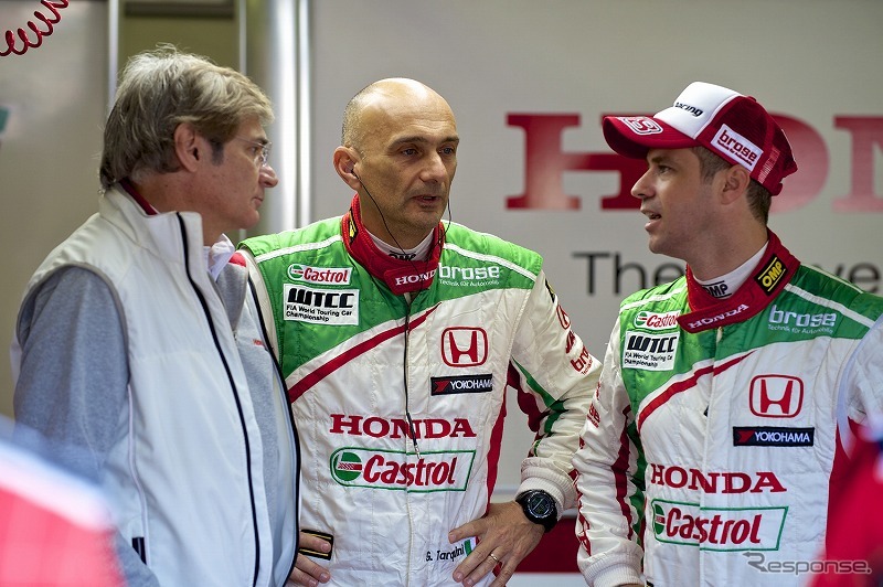 ガブリエーレ・タルクィーニ選手とティアゴ・モンテイロ選手