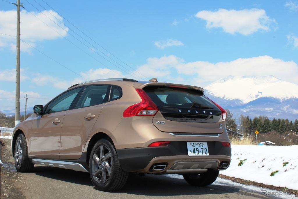 ボルボ・V40 クロスカントリー