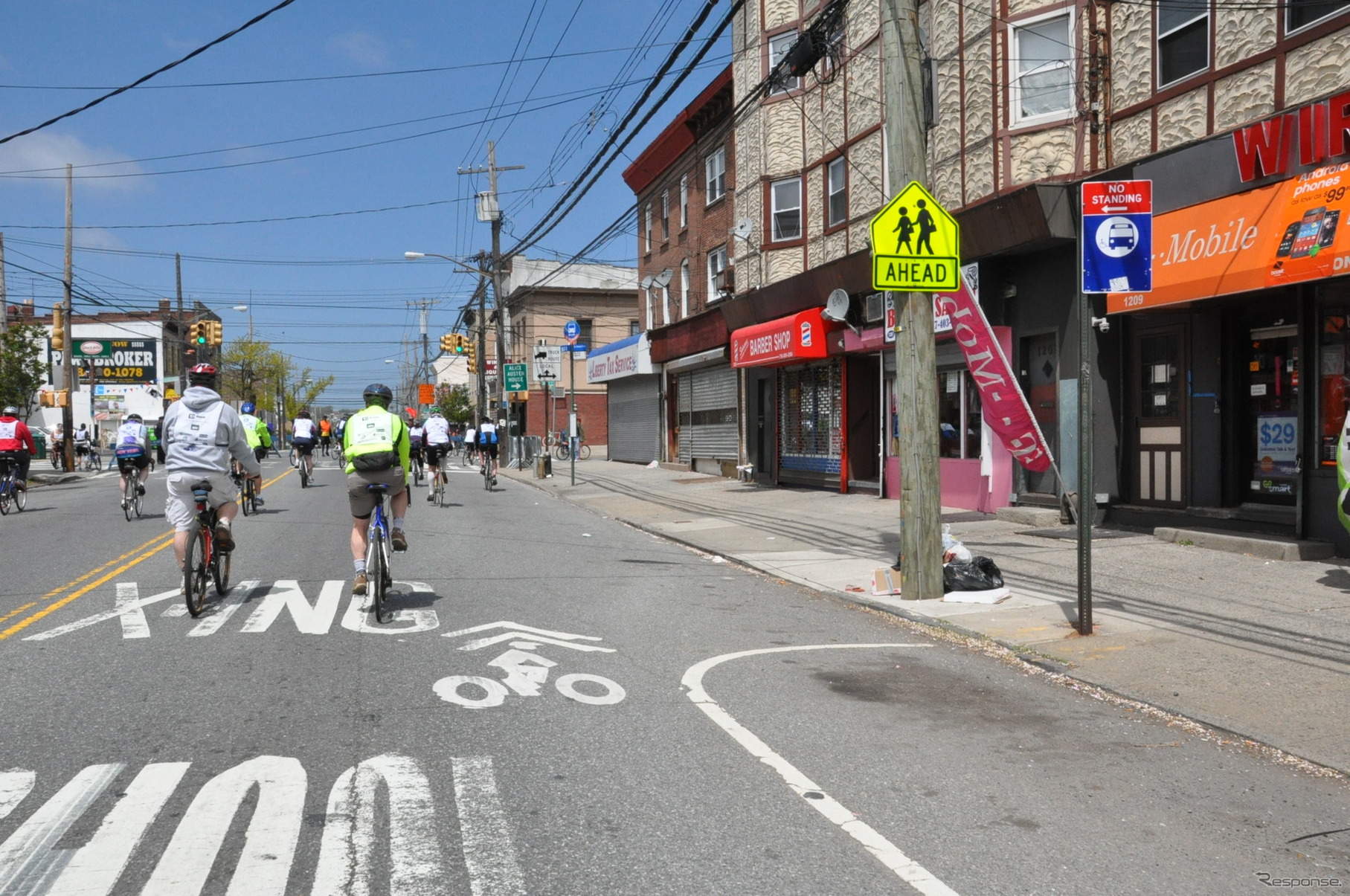 昼食会場からゴールのフェリーターミナルへ