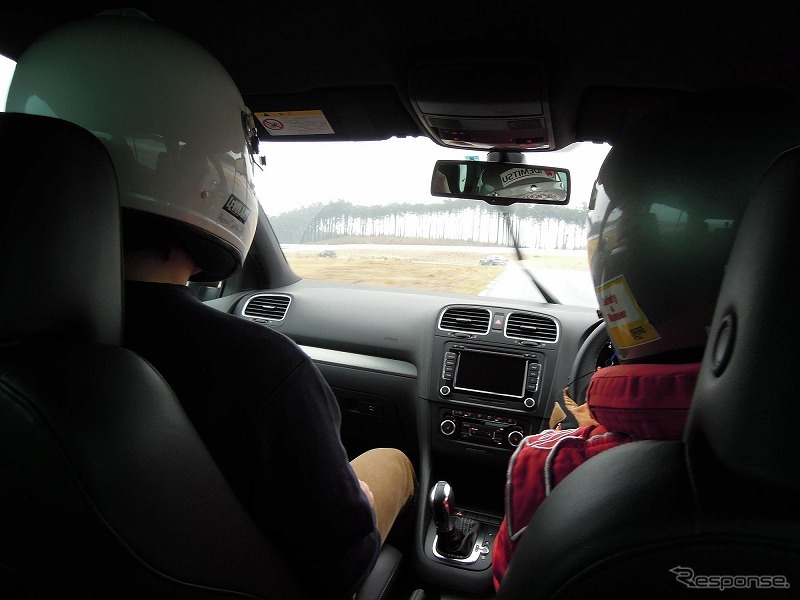 Tetsuya OTA 出光 ENJOY&SAFETY DRIVING LESSON with Volkswagen