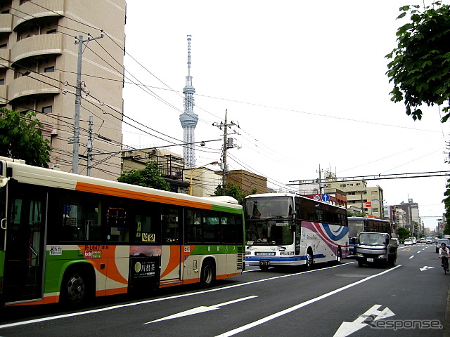 墨田区内　路線バスと高速バス