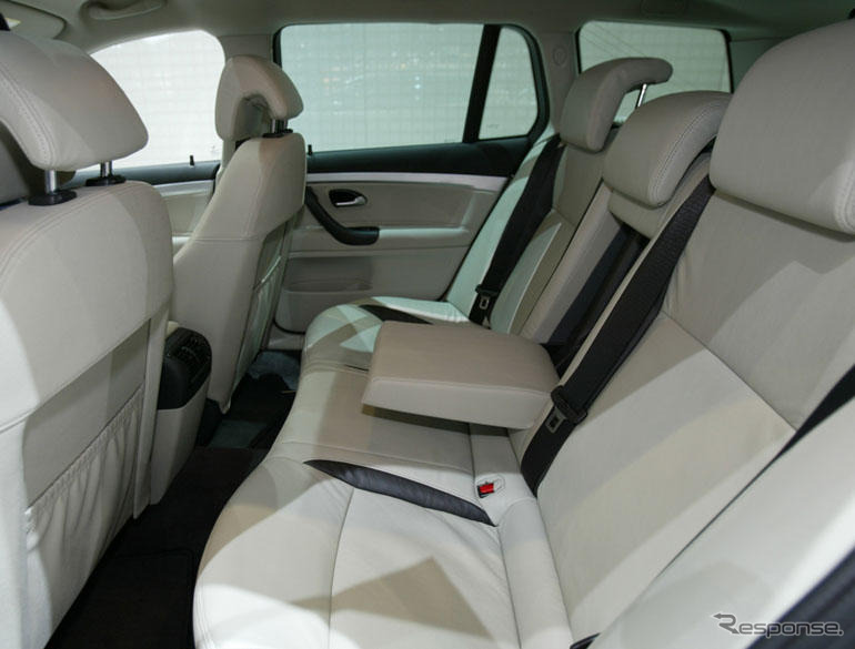 【ジュネーブモーターショー05】新型V6搭載、サーブ9-3スポーツコンビ