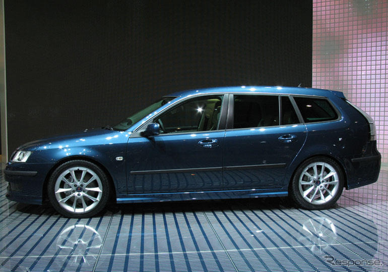 【ジュネーブモーターショー05】新型V6搭載、サーブ9-3スポーツコンビ