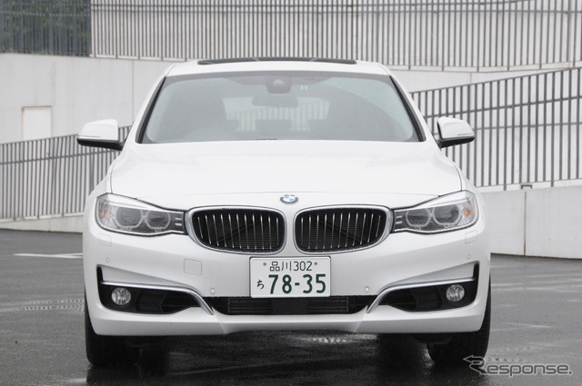 BMW 328i グランツーリスモ スポーツ